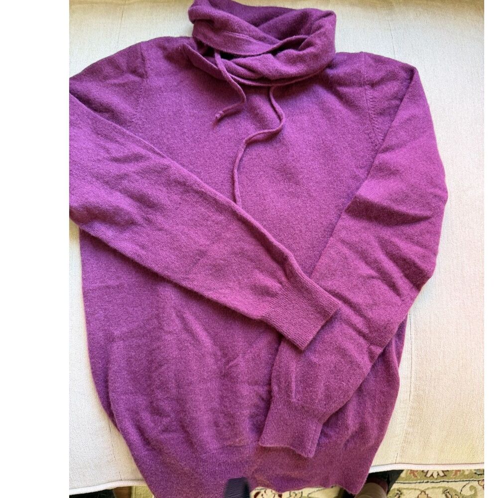 LL Bean Womens Fushia Cashmere cowl neck sweater XS